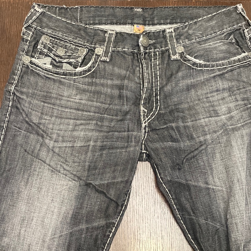 Size 38 , used , true religion straight reflective